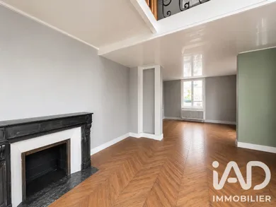 Duplex à Paris (75008)
