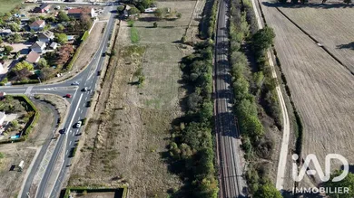 Terrain à Toulon-sur-Allier (03400)
