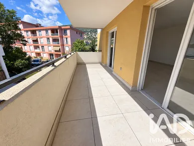 Apartment in Grasse (06130)