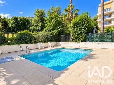 Apartment in Grasse (06130)