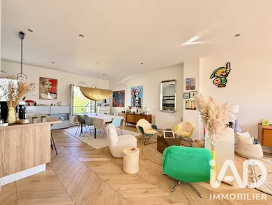Duplex à Fontenay-sous-Bois (94120)
