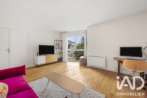 Apartment in Suresnes (92150)