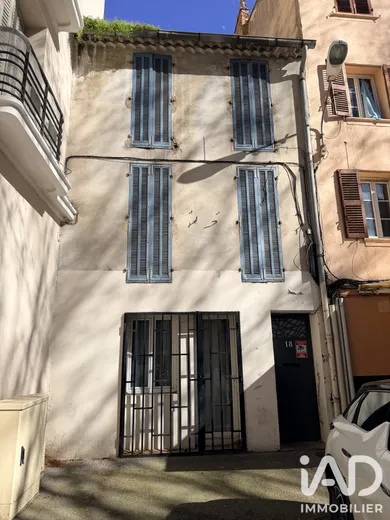 Immeuble à Toulon (83200)