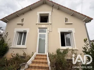 House in Poitiers (86000)