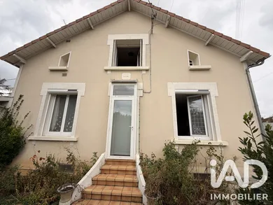 Maison à Poitiers (86000)