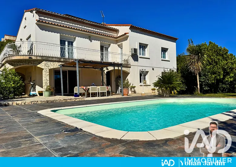 Maison 7 pièces 215 m² · à Saint-Gilles · 215 m² · 370 000 €