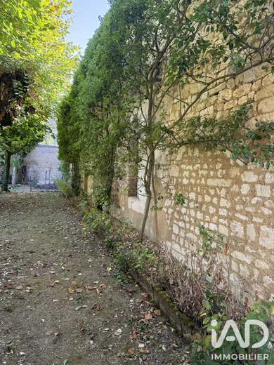 Grange à Loudun (86200)