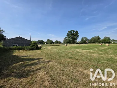 Maison de campagne à Saint Remy Chaussée (59620)