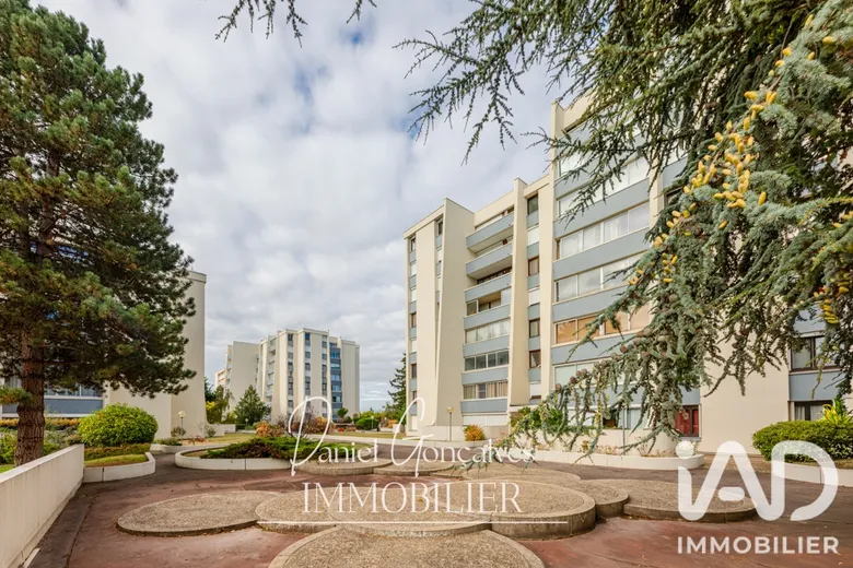 Appartement 4 pièces 81 m² · à Taverny · 81 m² · 249 000 €