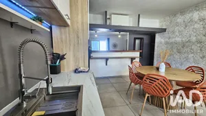 Apartment in Saint-Pierre (97432)