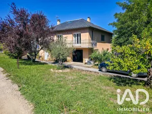 Maison de campagne à Agen-d'Aveyron (12630)