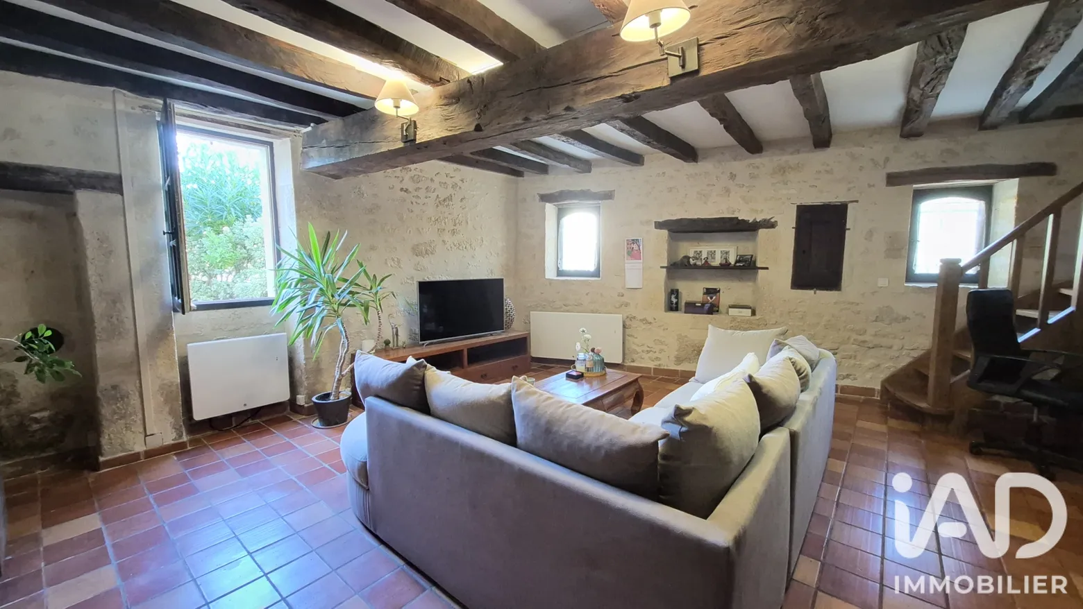 Vente maison à Montpeyroux (24610) : maison de village 7 pièces 198 m² - 2109433 — 2