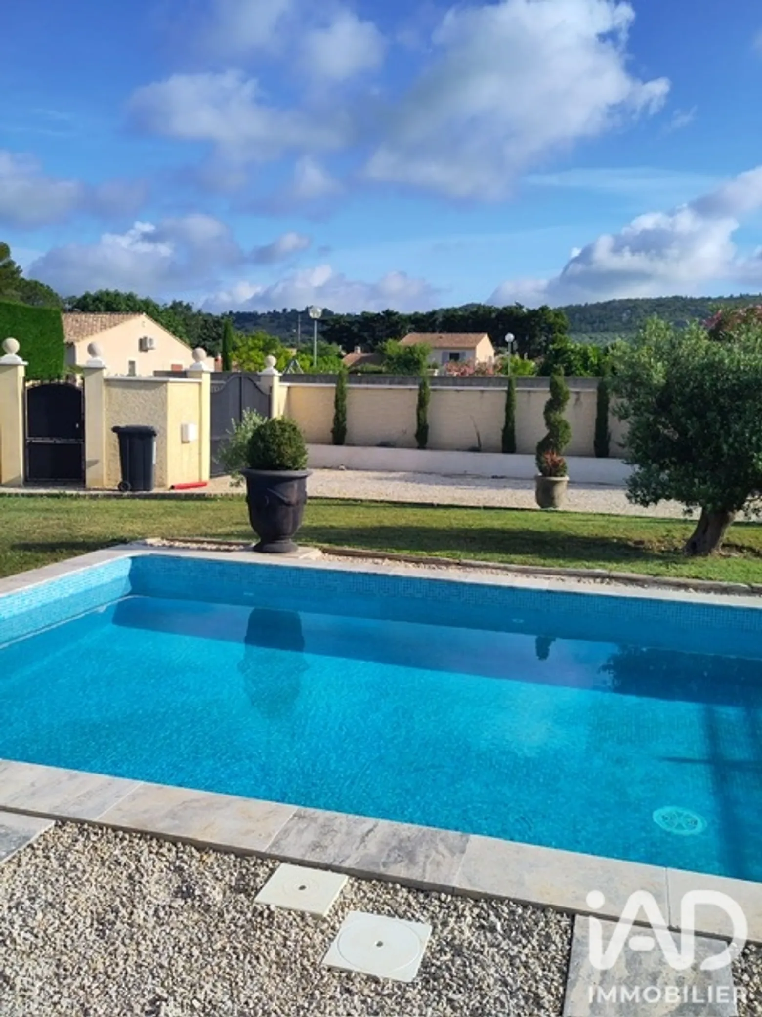 Vente maison à Mouriès (13890) : maison 4 pièces 96 m² — 3
