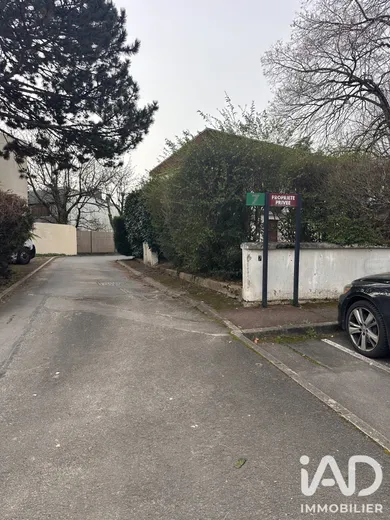 Studio à Châtenay-Malabry (92290)