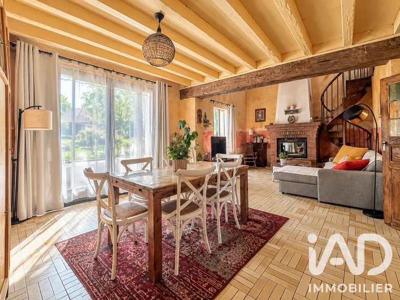 Maison 5 pièces 121 m² · à Viels-Maisons · 121 m² · 190 000 €