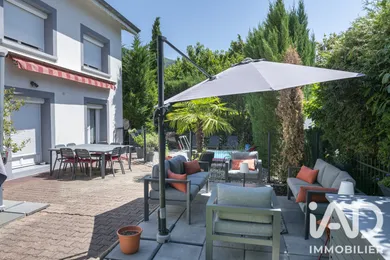 Maison de ville à Voiron (38500)