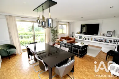Apartment in Le Raincy (93340)