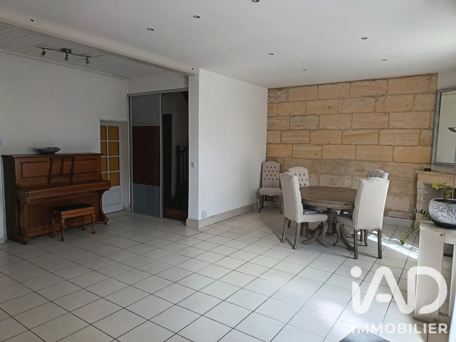 Vente maison à Saint-Médard-de-Guizières (33230) : maison 5 pièces 155 m² - 2109505 — 3