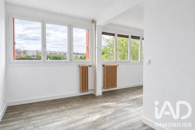 Apartment in Domont (95330)