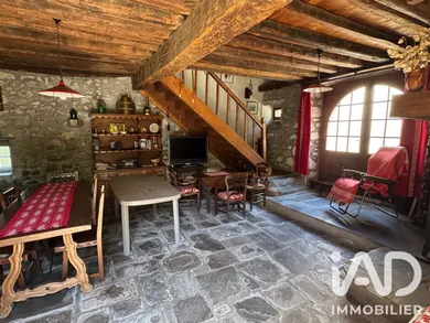House in Urdos (64490)