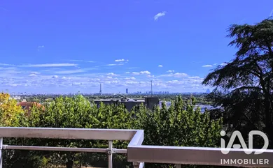 Appartement à Suresnes (92150)