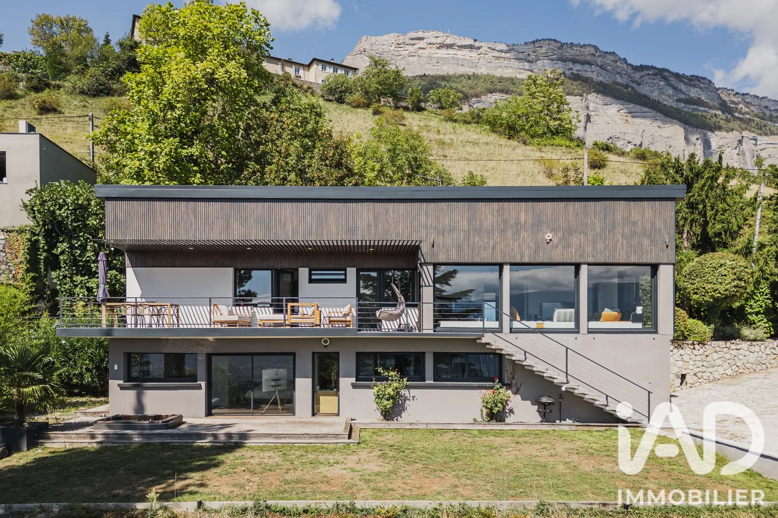 Vente maison à Corenc (38700) : maison 6 pièces 227 m² - 2107826 — 2