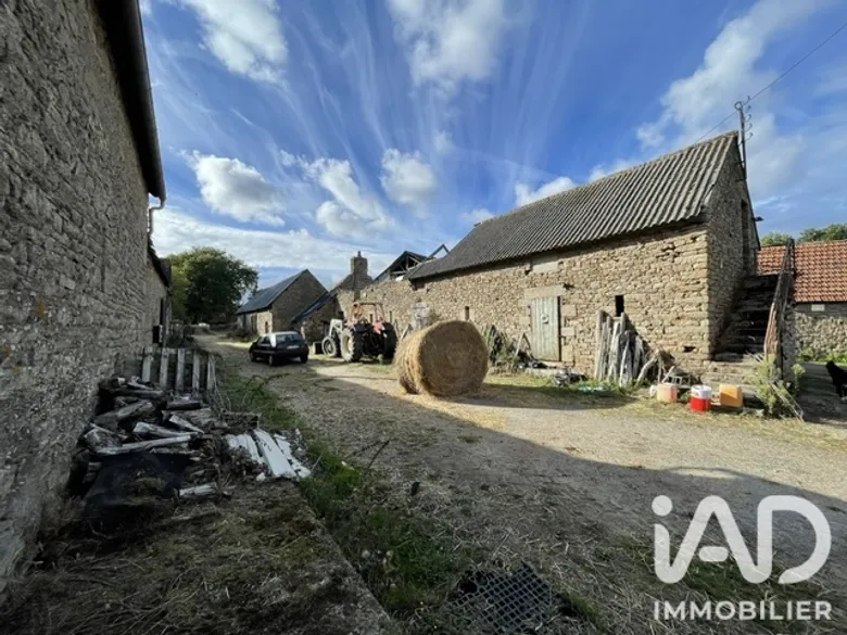 Maison 5 pièces 180 m² · à Melgven · 180 m² · 250 000 €