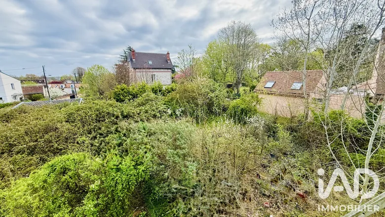 Terrain à Bois-le-Roi (77590) · 198 000 €