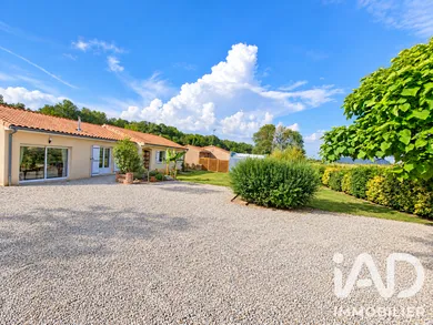 Detached house in Vouzailles (86170)