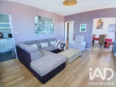 Apartment in Saint-Herblain (44800)