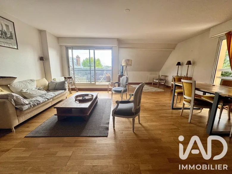 Appartement 4 pièces 103 m² · à Mont-Saint-Aignan · 102,5 m² · 330 000 €