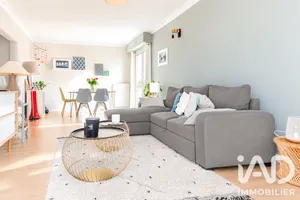 Apartment in Nantes (44300)