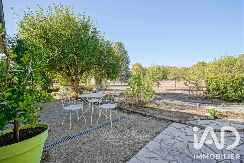Maison 6 pièces 199 m² · à Margaux · 199 m² · 277 000 €