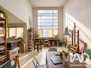 Apartment in Paris (75014)