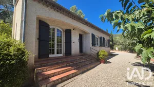 Maison à Cuers (83390)