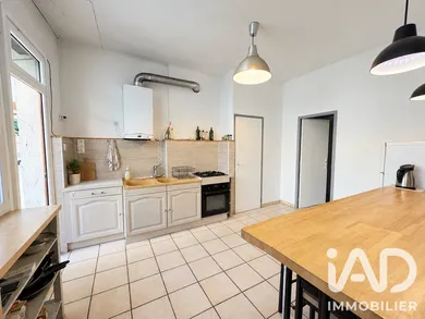 Maison de ville à Saint-Étienne (42000)