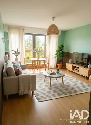 Apartment in Talence (33400)