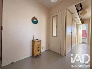 Apartment in Reims (51100)