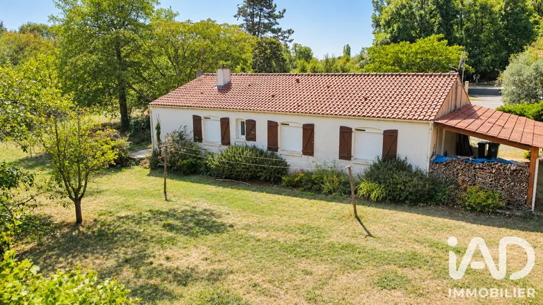 Maison 5 pièces 107 m² · à Le Champ-Saint-Père · 107 m² · 259 000 €