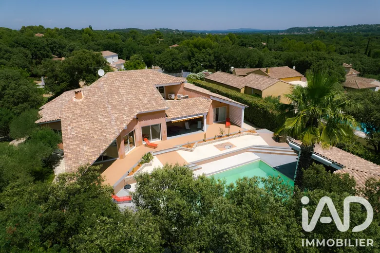 Maison 8 pièces 231 m² · à Boisseron · 231 m² · 890 000 €