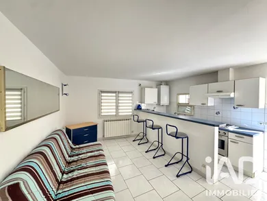 Maison de ville à Saint-Gilles (30800)
