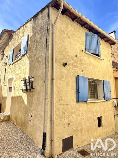 Maison de ville à Saint-Gilles (30800)