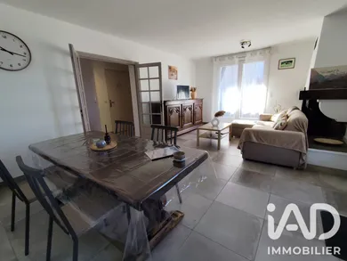Appartement à Oloron-Sainte-Marie (64400)