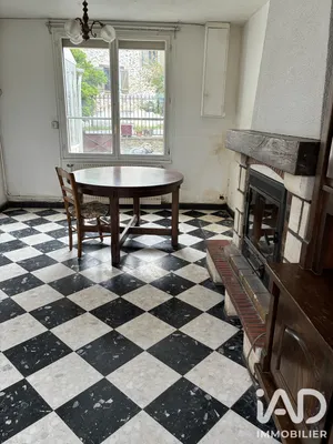 Maison à Charly-sur-Marne (02310)