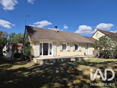 House in Mignières (28630)