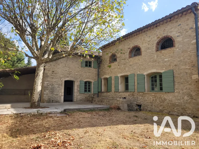 Maison 11 pièces 247 m² · à Aigaliers · 247 m² · 478 000 €