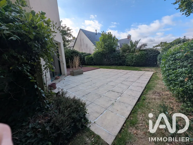 Maison 7 pièces 183 m² · à Saint-Grégoire · 183 m² · 639 900 €