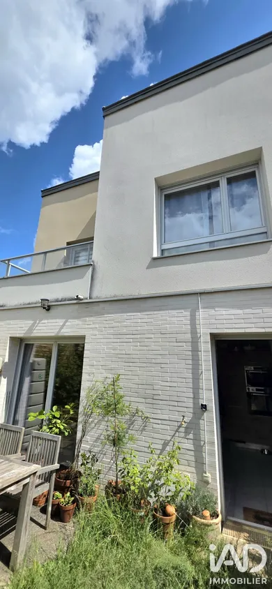 House in Poissy (78300)