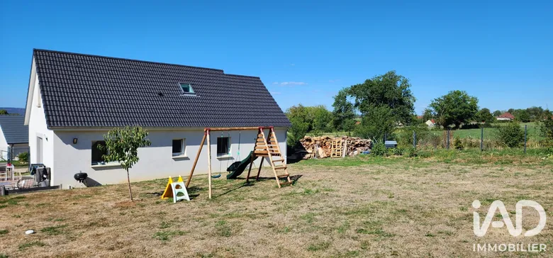 Maison 5 pièces 105 m² · à Naisey-les-Granges · 105 m² · 300 000 €