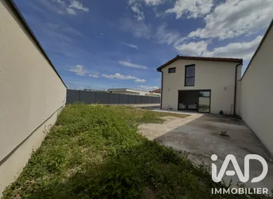 Maison à Décines-Charpieu (69150)